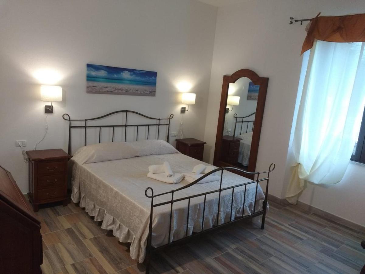 B&B Le Isole San Teodoro  Exterior foto